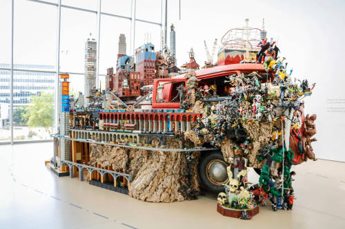 Bruegel-Bosch Bus